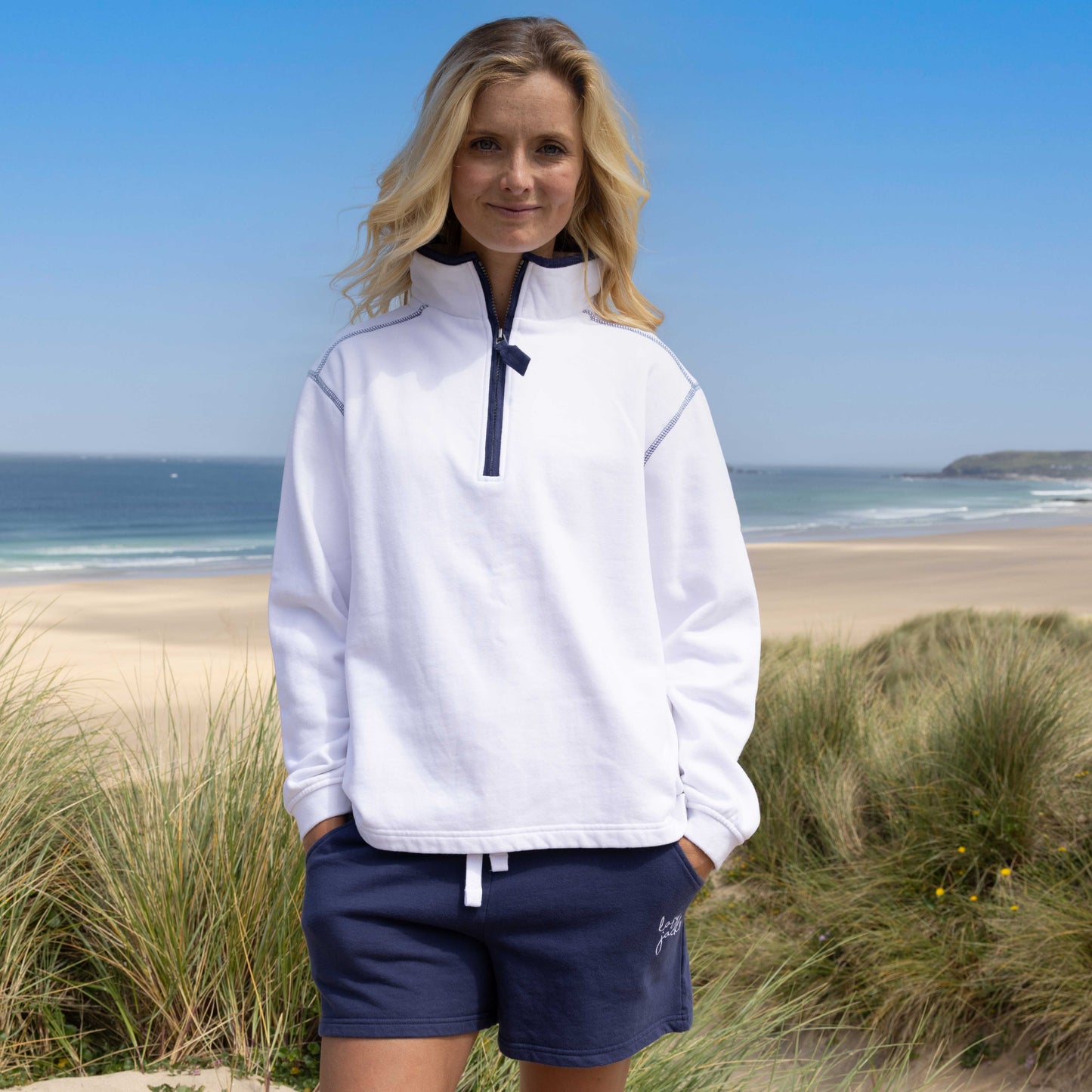 LJ3 - Ladies 1/4 Zip Sweatshirt - White
