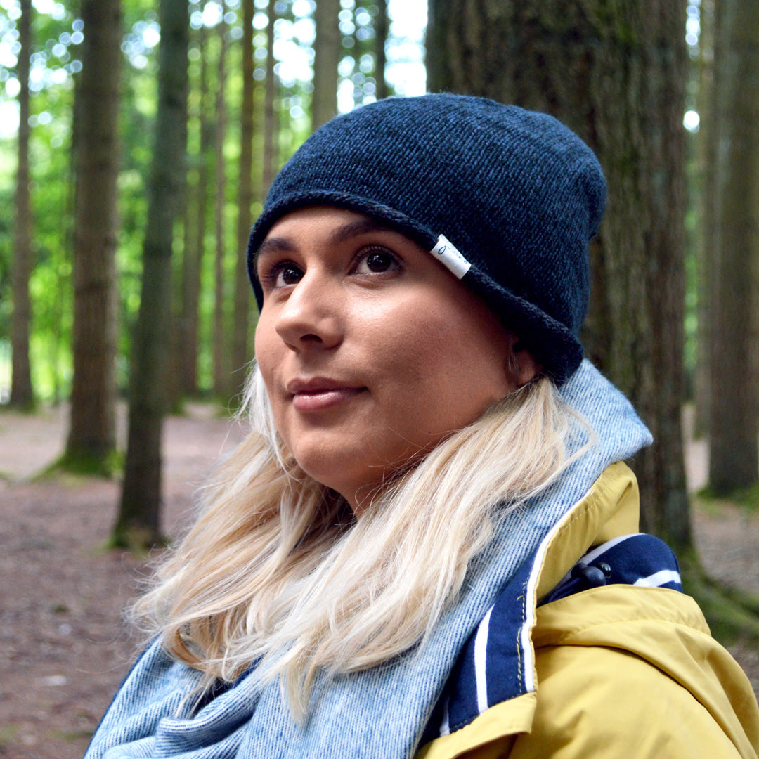 LJ73 - Knitted Hat - Marine