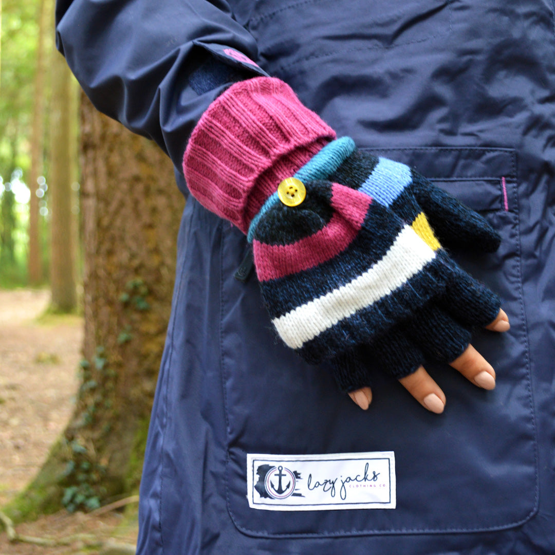 LJ74 - Knitted Mittens - Honeysuckle
