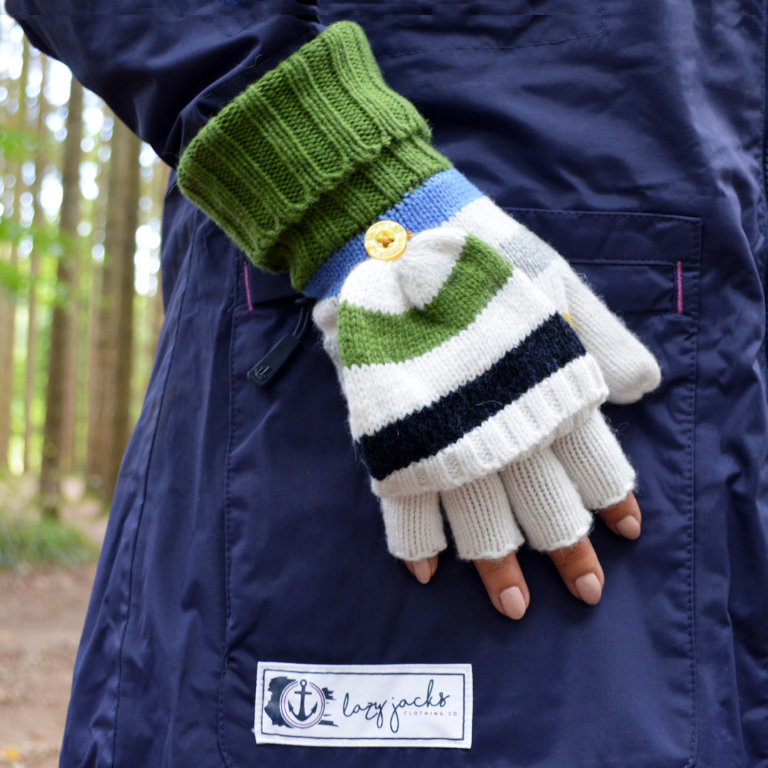 LJ74 - Knitted Mittens - Sage