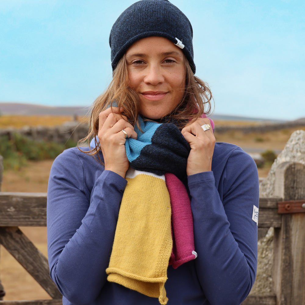 LJ72 - Colour Block Knitted Scarf - Honeysuckle