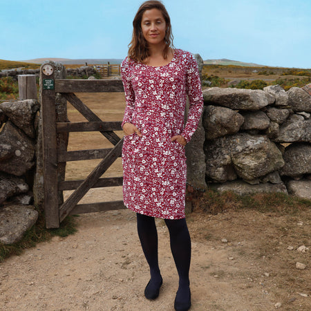 LJ120 - Printed Dress - Petals