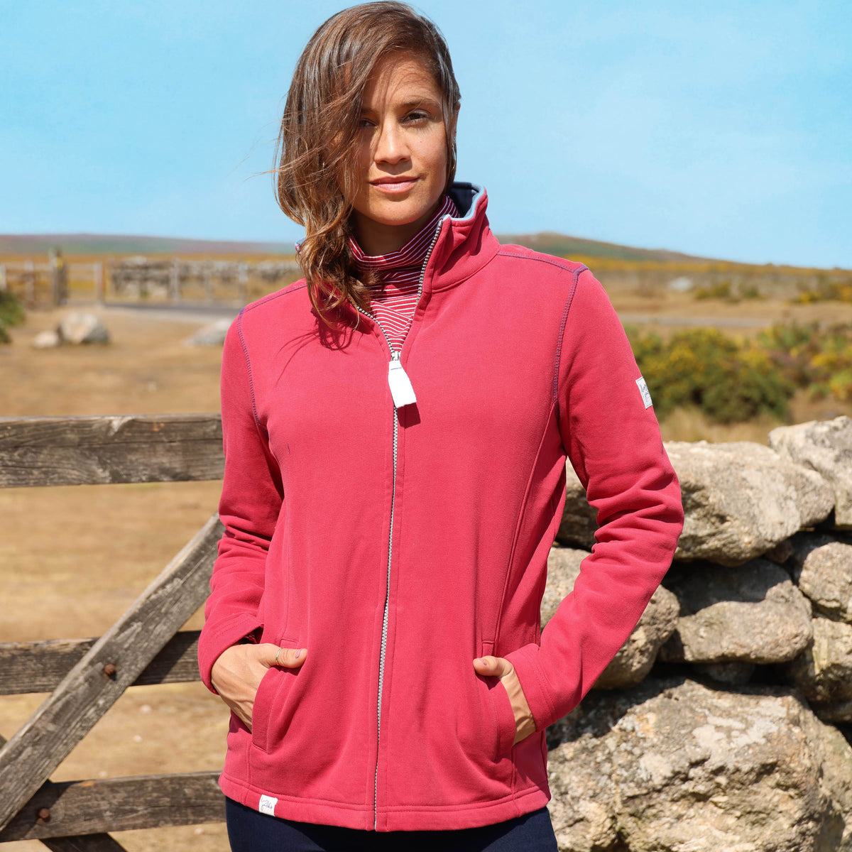 LJ33 - Ladies Full Zip Sweatshirt - Red