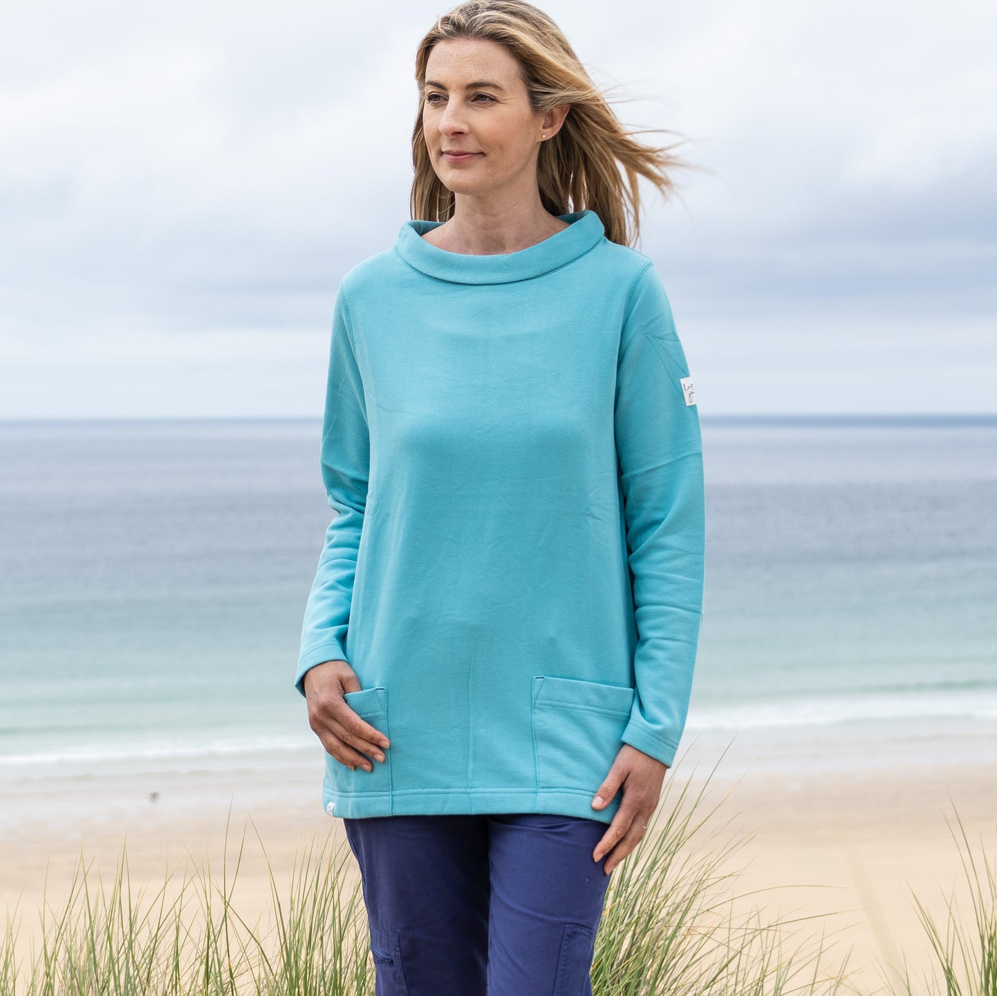 LJ94 - Plain Roll Neck Sweatshirt - Ocean